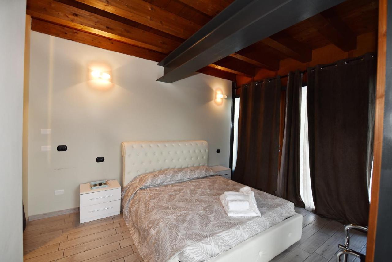 La Terrazza Sul Lago Peschiera del Garda Exterior foto